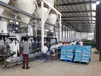Detergent powder production line
